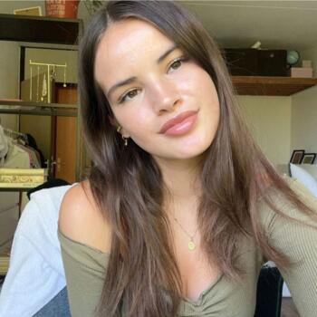 Oppas in Oostvoorne: Britt