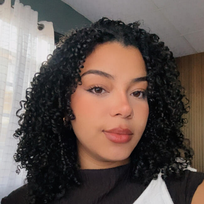 Babysitting job in Bágala: Helen