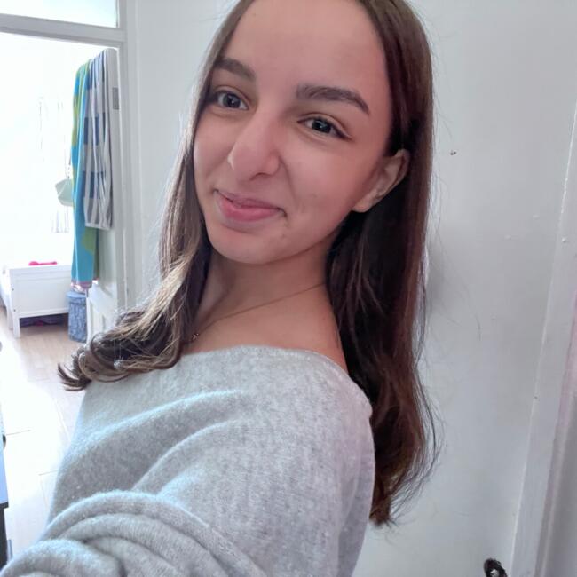 Babysitter in London: Zaynab