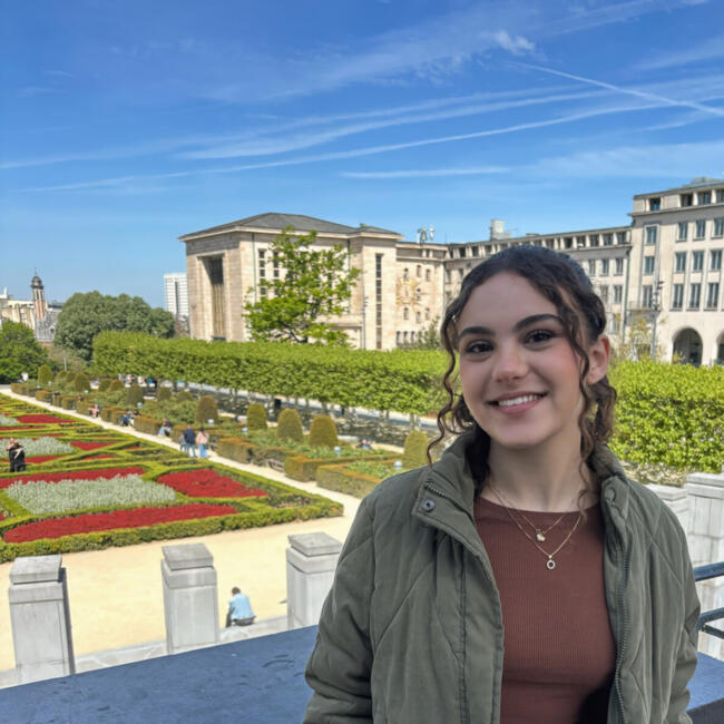 Babysitter in Cork: Heloisa