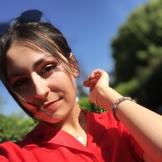 Babysitter in Écully: Alice