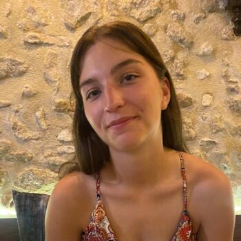 Babysitter στην περιοχή Νανσύ: Chloë