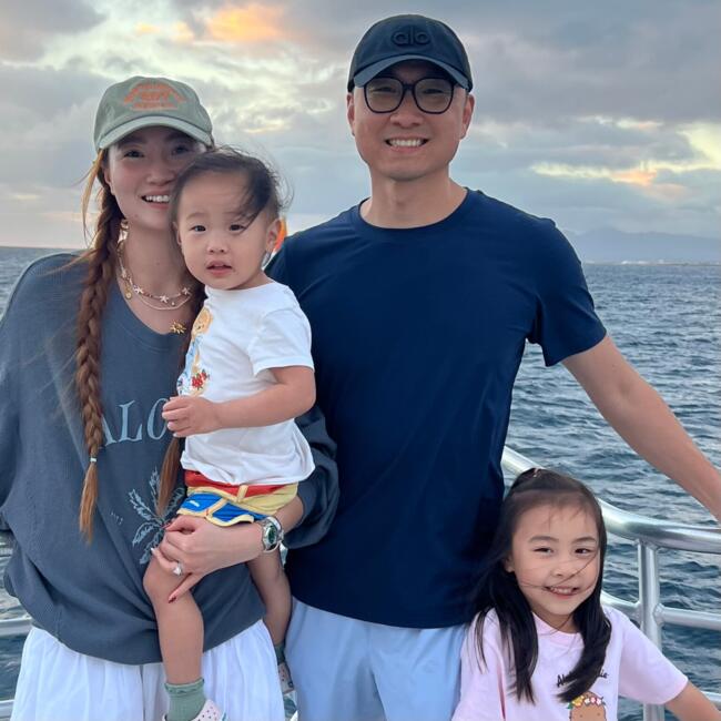 Job de garde d'enfants à Vancouver: Wei