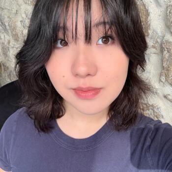 Babysitter em Coimbra: Alice Yumi