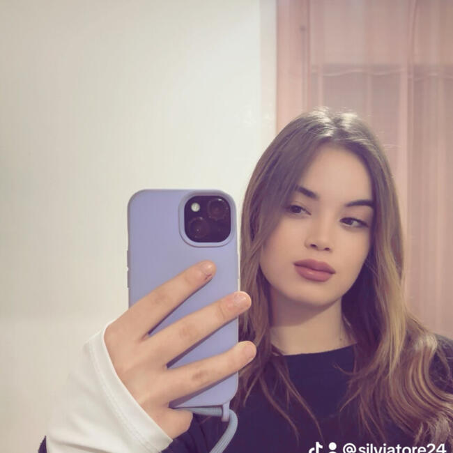 Babysitter in Pagani: SILVIA