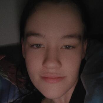 Babysitter Townsville: Zoey