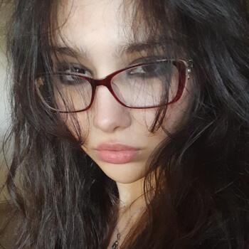 Babysitter in Bordj el Bahri: Lyna