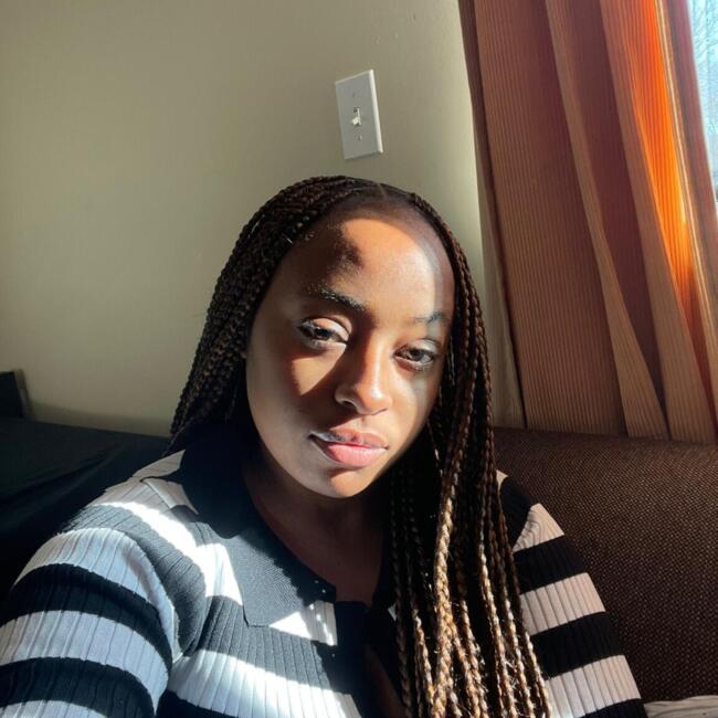 Babysitter in Winnipeg: Ange