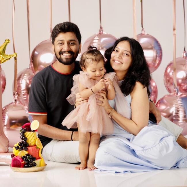 अहमदाबाद में बेबीसिटिंग की नौकरी: Srushti