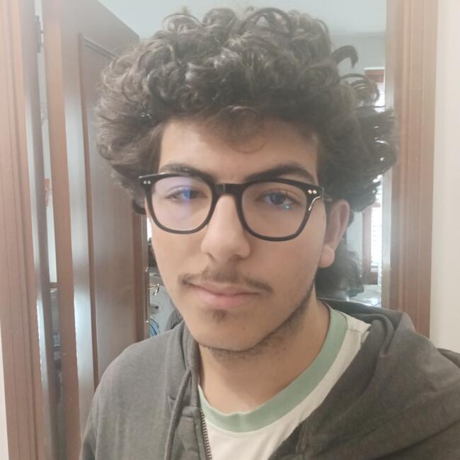 Babysitter in Nicolosi: Fratto