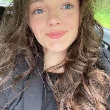 Babysitter in Aurillac: Noémie