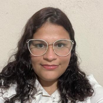 Babysitter Maceió: Aynoa