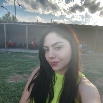 Babysitter in San Isidro: Julieta