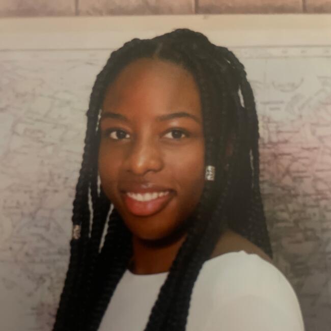 Babysitter em Coimbra: Samara