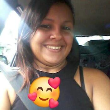 Babysitter in Belém: Michelle