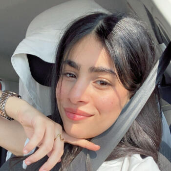 Bébiszitter Debrecen területén: Khouloud