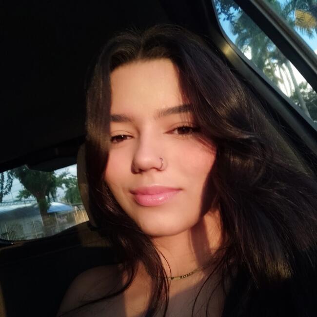 Babá em Belo Horizonte: Evelyn