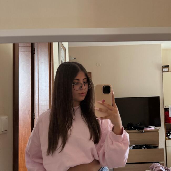 Babysitter στην περιοχή Ρέθυμνο: Εβελινα
