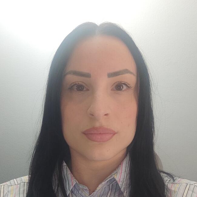 Δουλειά για babysitter στην περιοχή Αιγάλεω: Βάλια