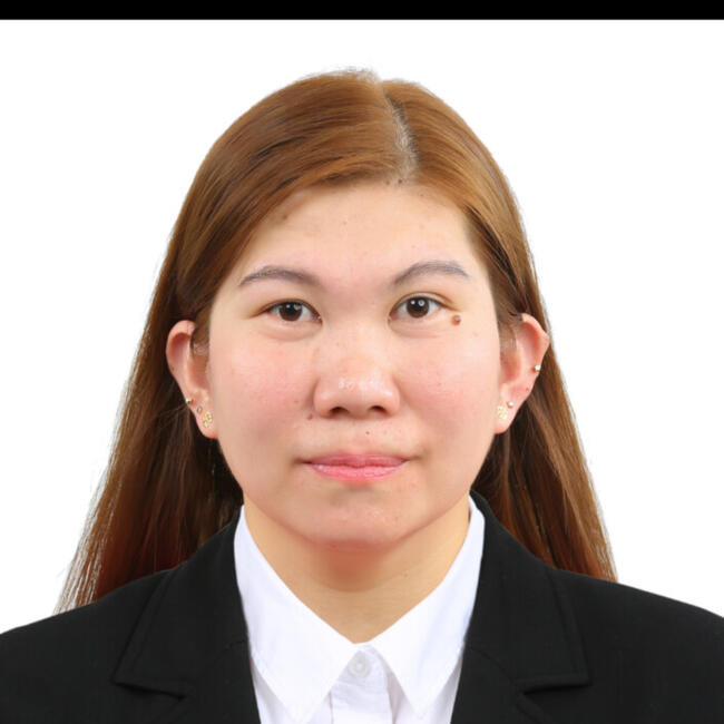 Babysitter in Manila: Rose