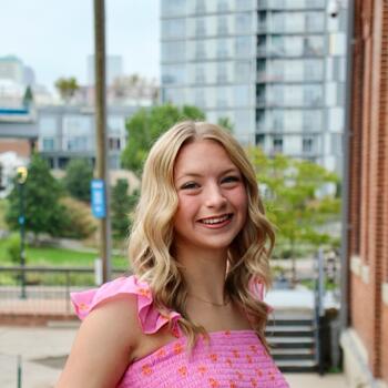 Babysitter Morrison (Colorado): Leah