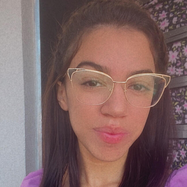 Babysitter in Ferraz de Vasconcelos: Emilly