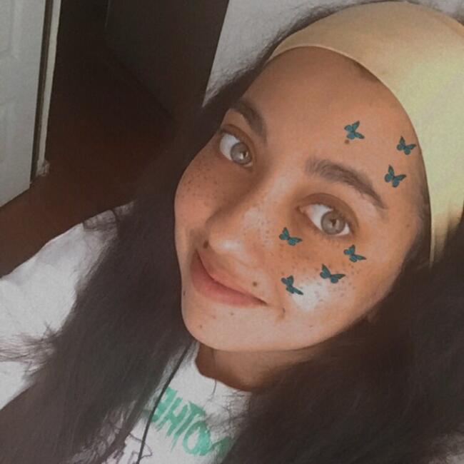 Babysitter στην περιοχή Αντοφαγάστα: Larisa