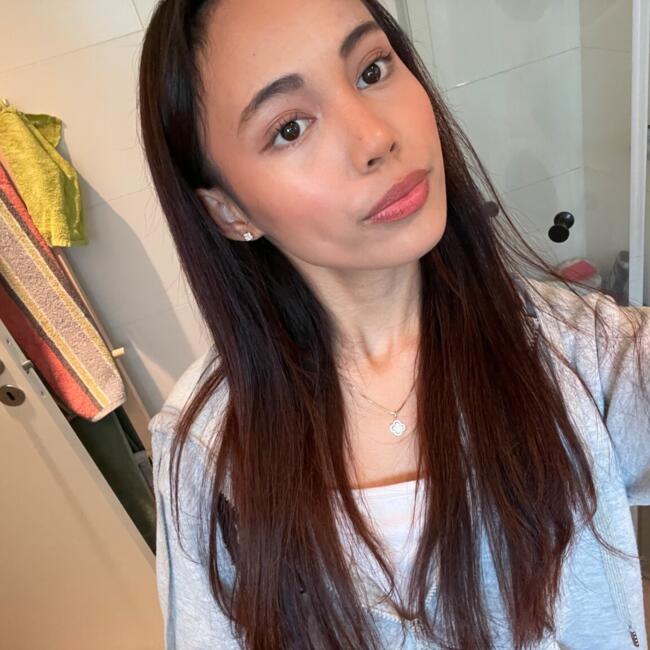 Barnevakt i Asker: Angeline