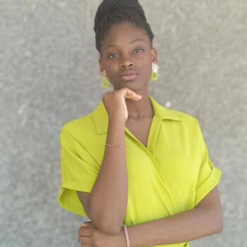 Babysitter in A Coruña: Frida