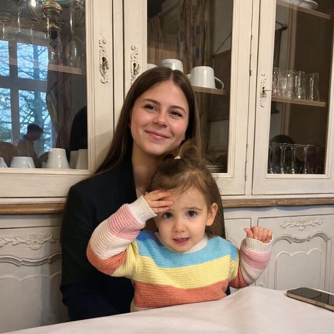 Babysitter in Rouans: Laly