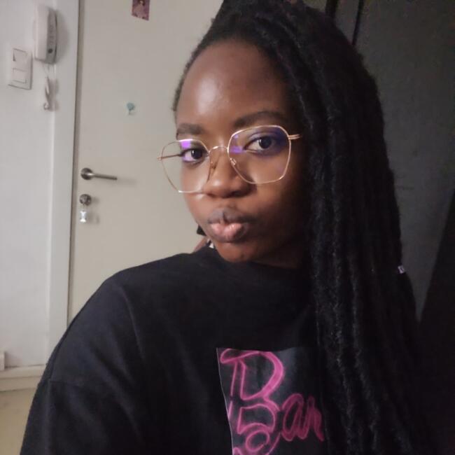 Babysitter in Kortrijk: Nkwati