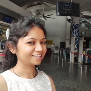 अहमदाबाद में बेबीसिटिंग की नौकरी: बेबीसिटिंग से जुड़े काम AAYUSHI