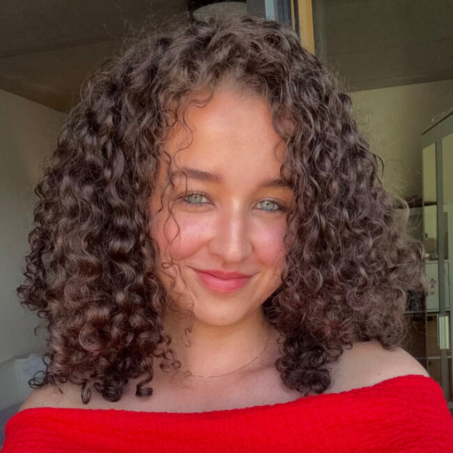 Babá em Curitiba: Nicole