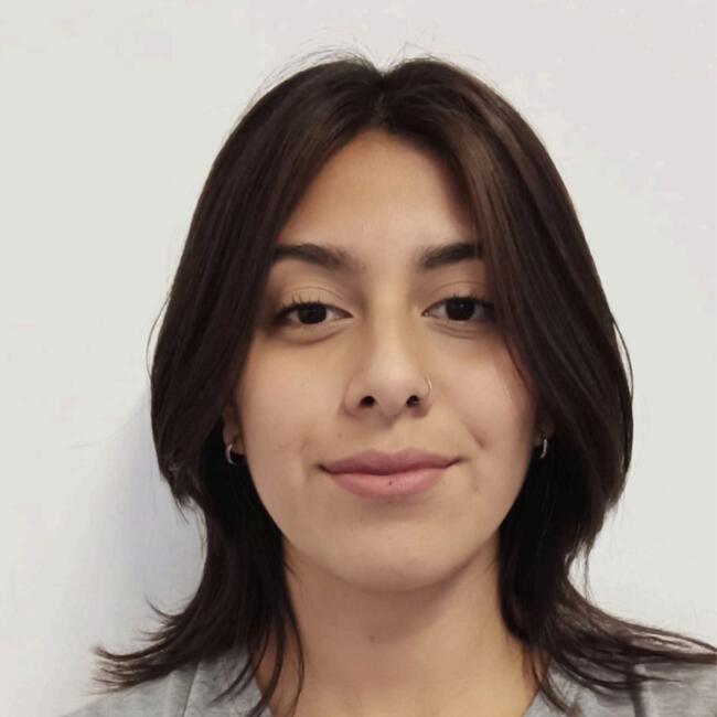 Niñera en Córdoba: Zahira Cano