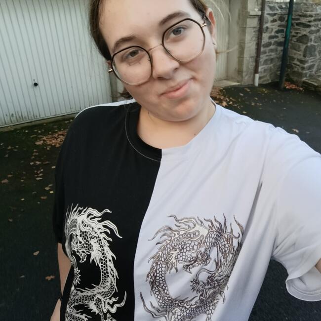 Babysitter in La Roche-Derrien: Oxana