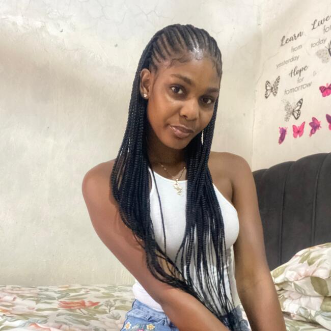 Babysitter in Los Angeles: Rakiya