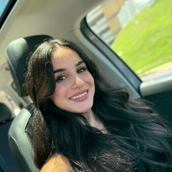 Babysitter in Arecibo: Andrea