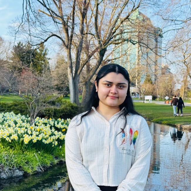 Baby-sitter in Chutes Niagara: Gurleen