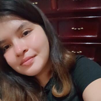 Babysitter in Thornton: Andréa Joselyn