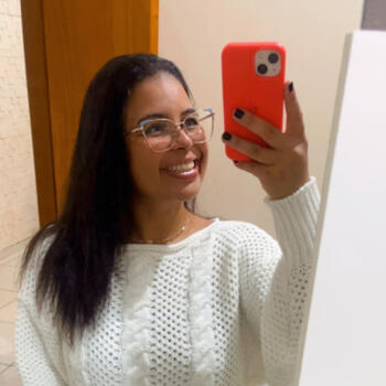 Babysitter in Guariba: Bianca