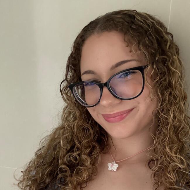 Babysitter in Gold Coast: Ebony