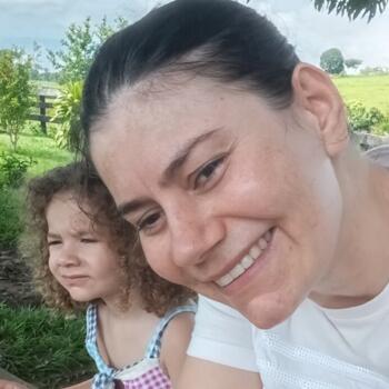 Emprego de babá em Primavera do Leste: emprego de babá Marcileni