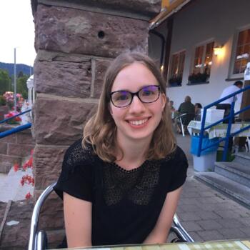 Babysitter in Charleroi: Emmanuelle