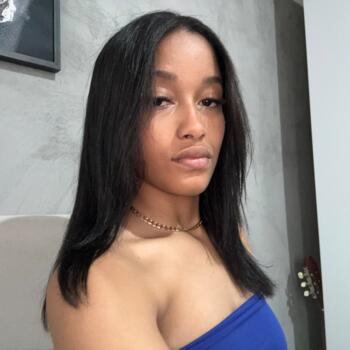 Babá em Paranaguá: Kauane