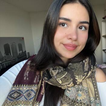 Babysitter in The Hague: Fatima