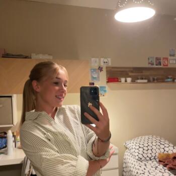 Baby-sitter Leuc: Lucie