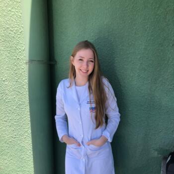 Babá em Joinville: Bianca