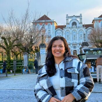 Babysitter Aveiro: Paloma