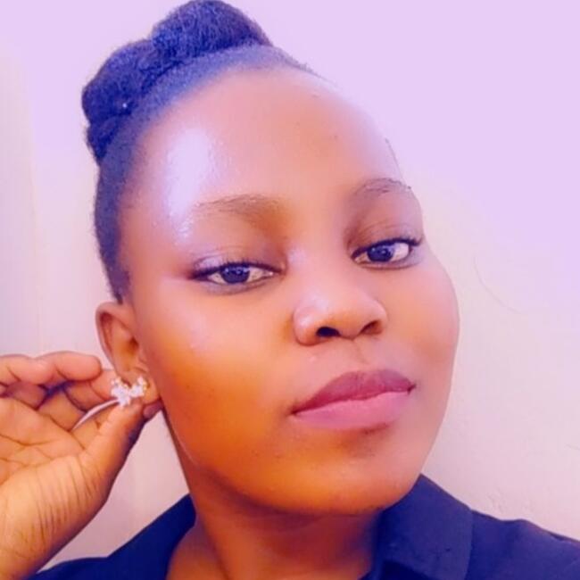 Babysitter in Richards Bay: Zanele