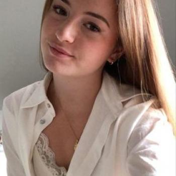 Baby-sitter in Mouvaux: Pauline